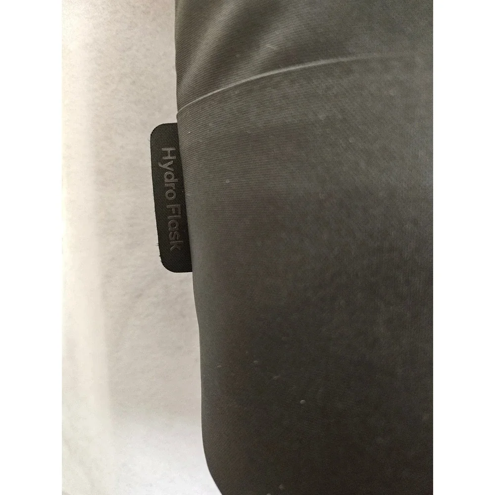 Hydro Flask Day Escape Soft Cooler Tote Bag Black Waterproof Insulated 20L